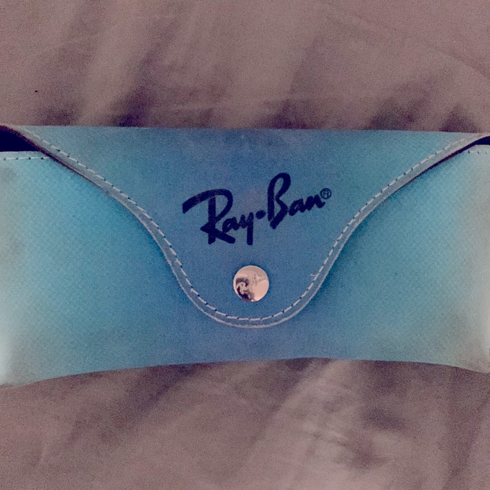 Ray Ban aviators blue